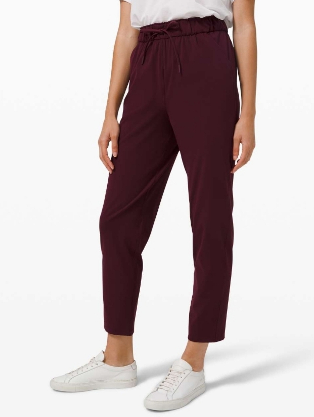 NWOT Lululemon Keep Moving 7/8 Pant. 27". Cassis, Burgundy. Size 4.